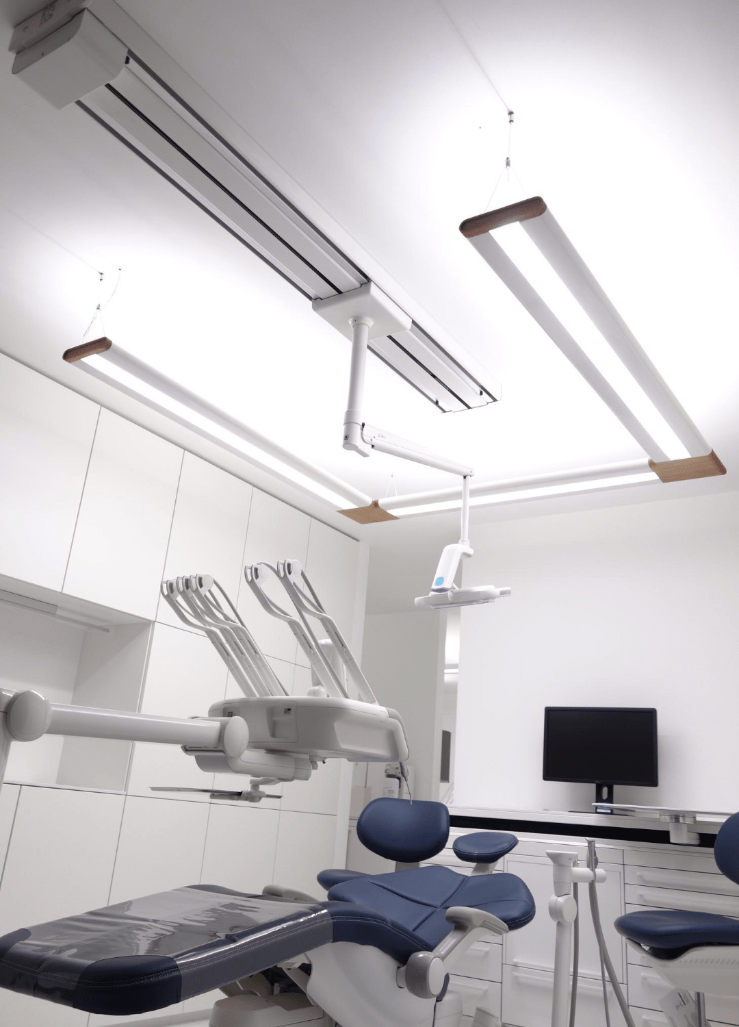 Arseus Dental specialists showroom Waalwijk Dental lighthouse