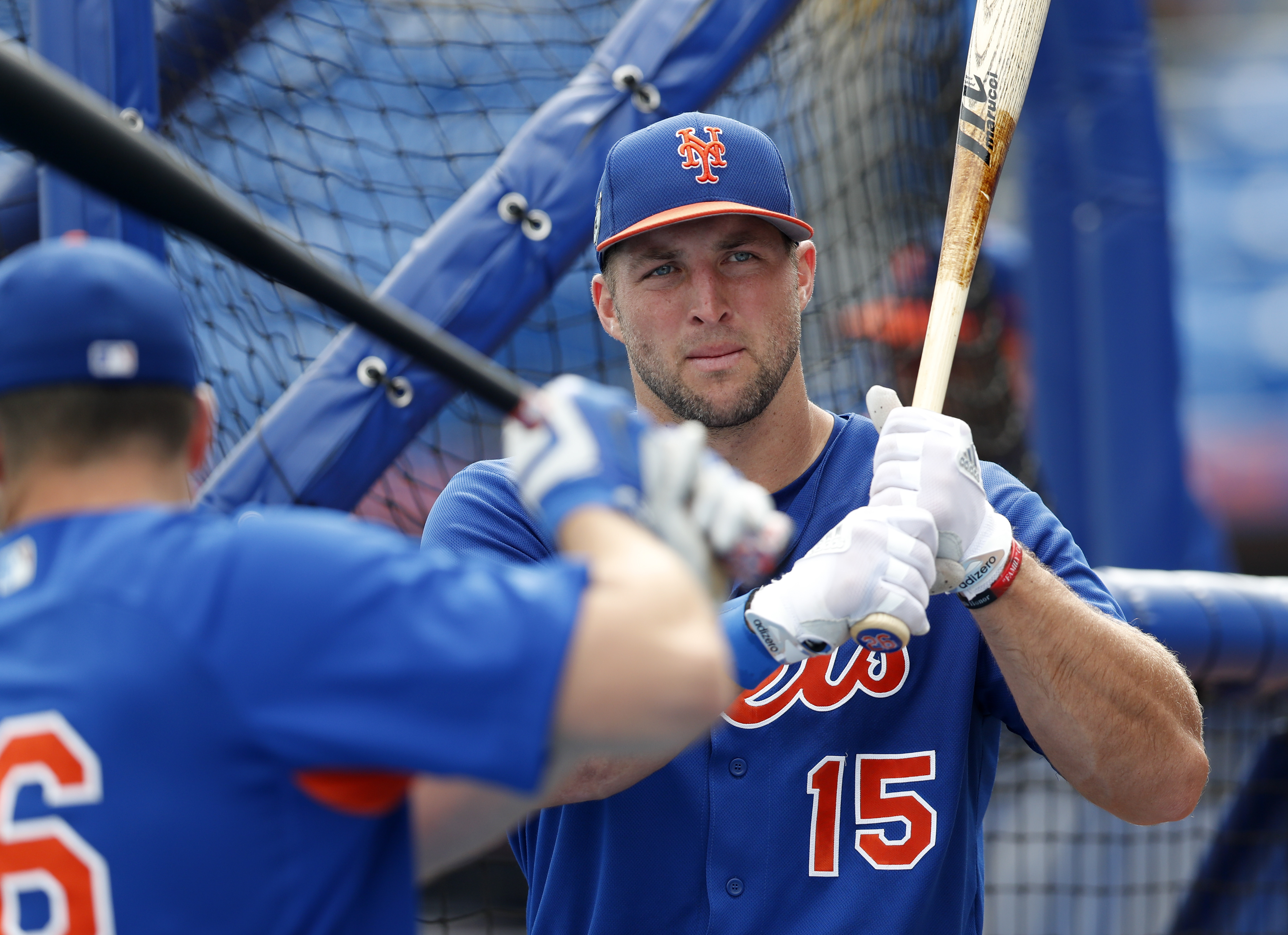 Tim Tebow Baseball . Will Tim Tebow Play Baseball In The Majors Mets Gm Thinks So The Denver Post