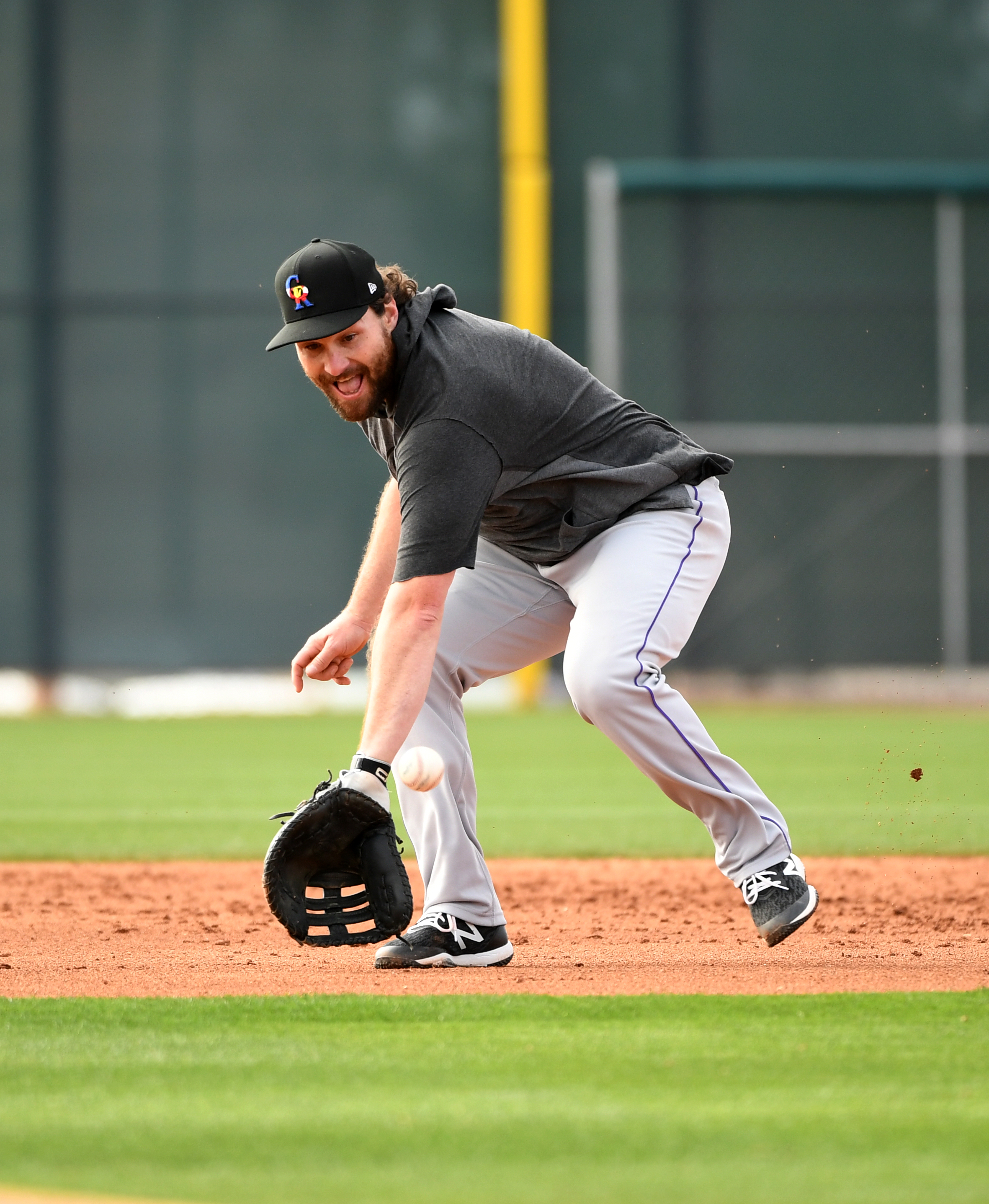 Daniel Murphy (9) takes ground balls ...