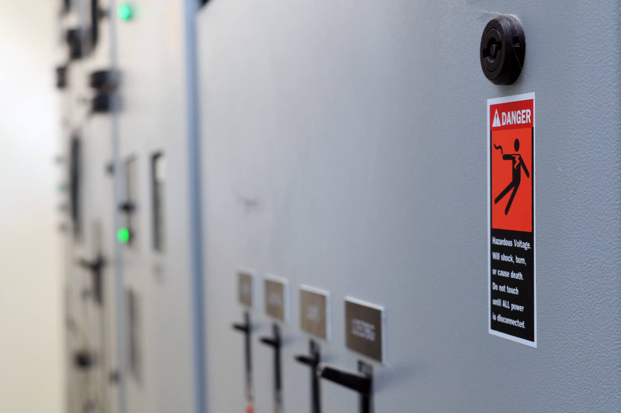 10 Maintenance Tips For Commercial Generators Depco Power Systems