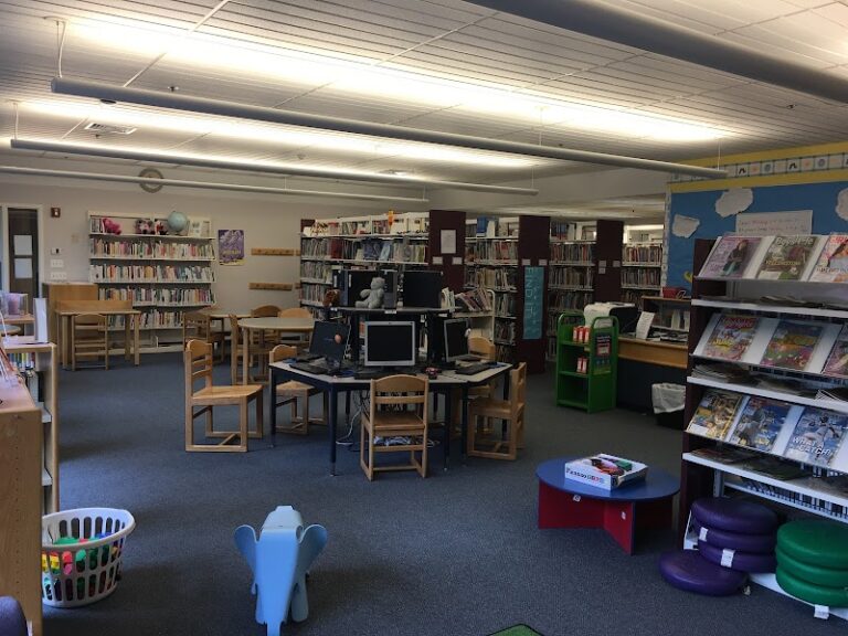 These 15 Public Libraries in Massachusetts Will Make You Swear Off