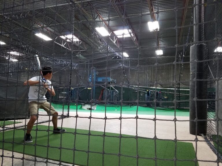 Unveiling 9 Topnotch Batting Cages in El Paso TX