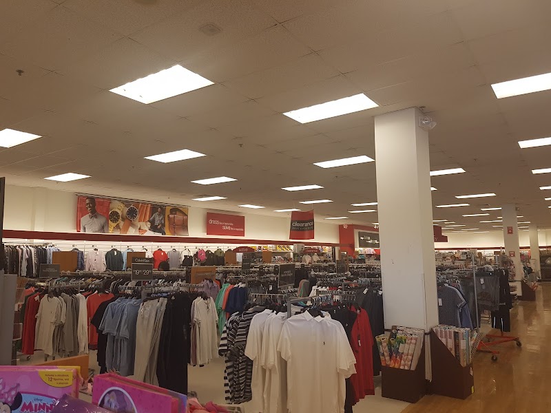 Discovering The Biggest 10 TJ Maxx Stores in Connecticut