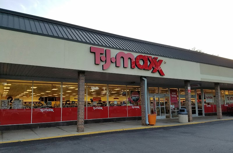 The 10 Largest TJ Maxx Store Locations in Illinois