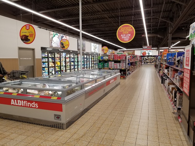 The 15 Biggest Grocery Stores in Bolingbrook IL, USA