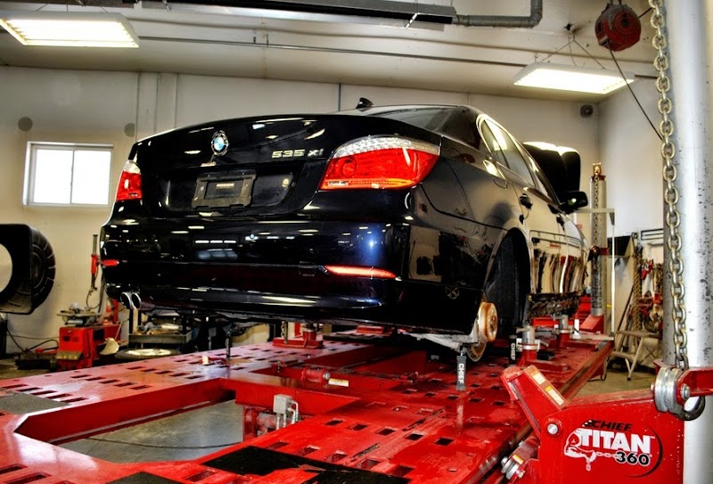 Boulder CO Touchless Car Washes with 10Star Reviews