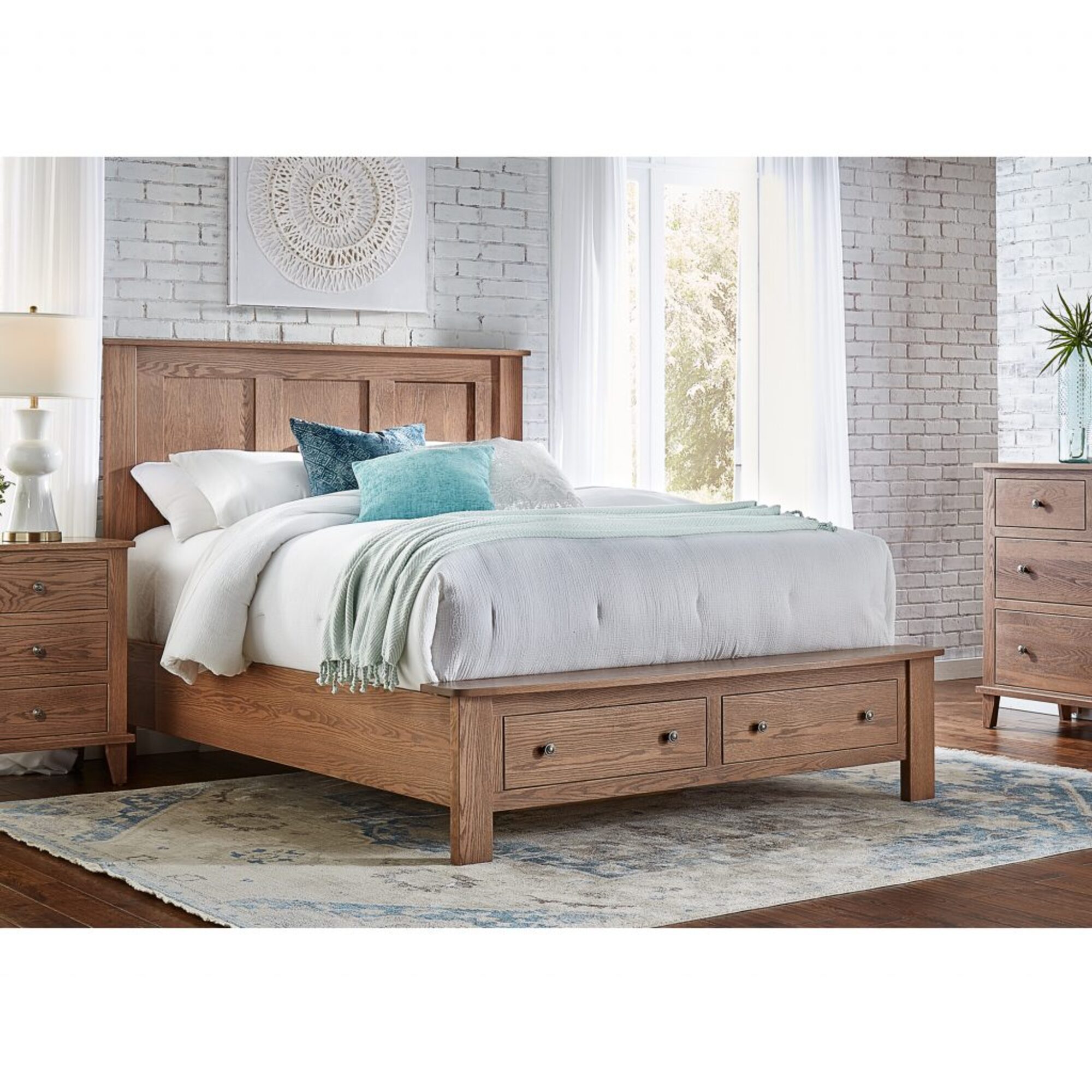 Franklin Bed Footboard Storage