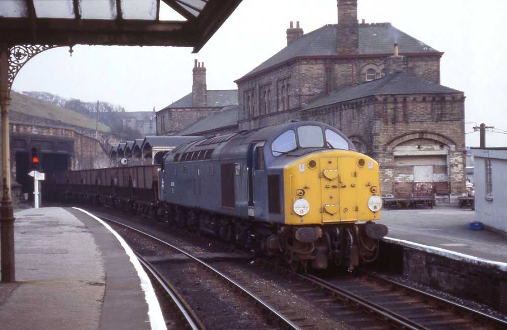 Transportation Collectables British Rail Whitehaven Bransty Station 1983 Rail Photo rfe.ie
