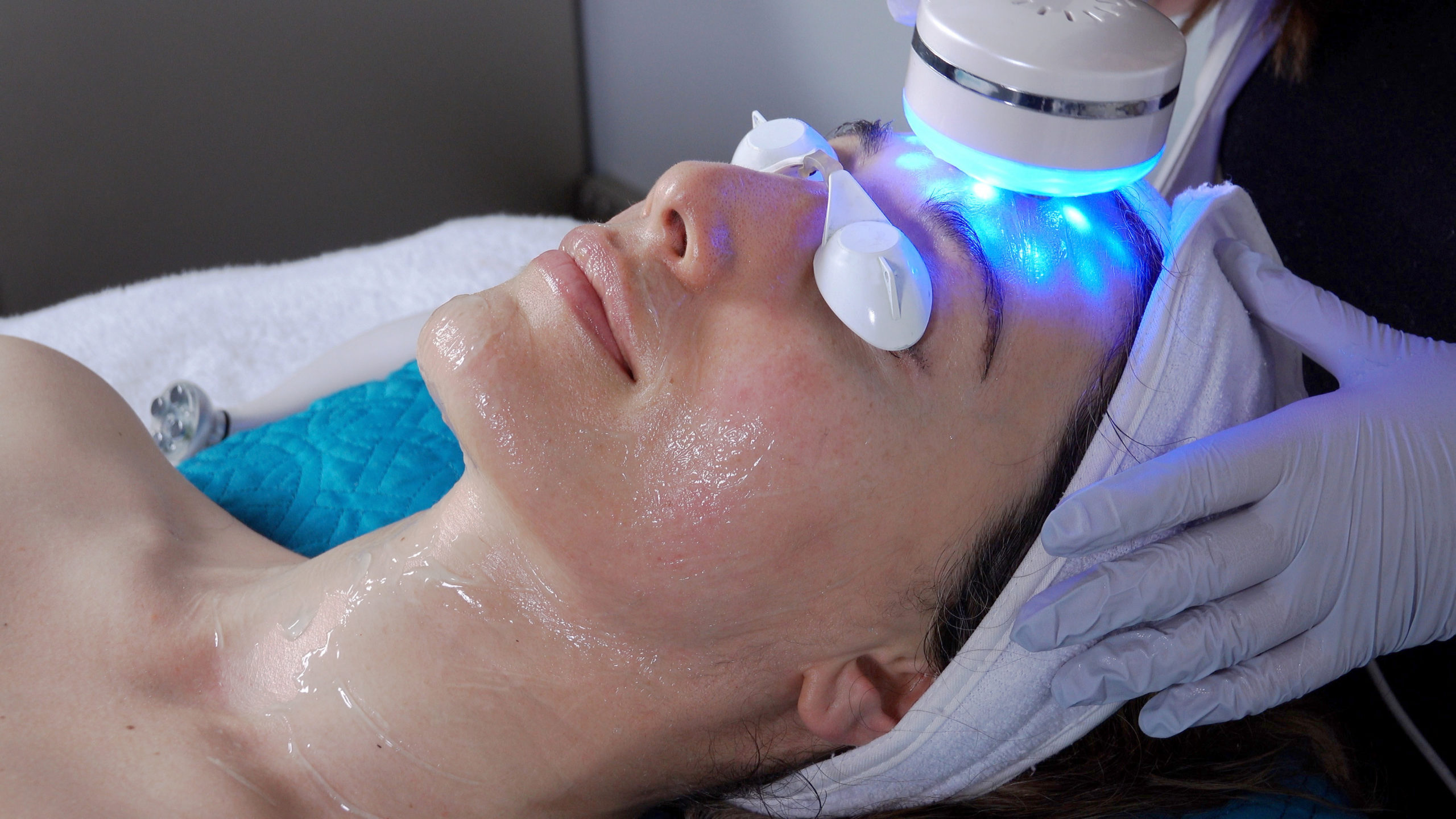 Does LED Light Therapy Really Improve Your Skin? Reston, VA