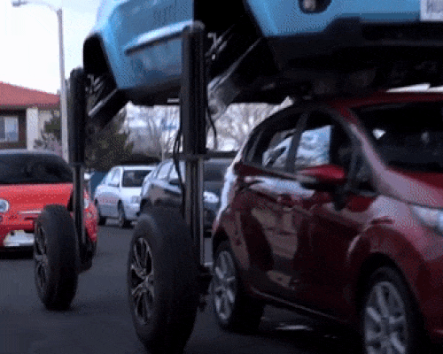 the JEEP hum rider elevating car lifts above high traffic