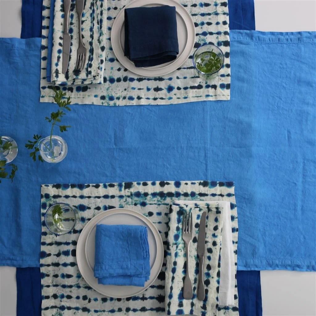 Lario Delft Table Cloth, Runner, Placemats & Napkins Designers Guild