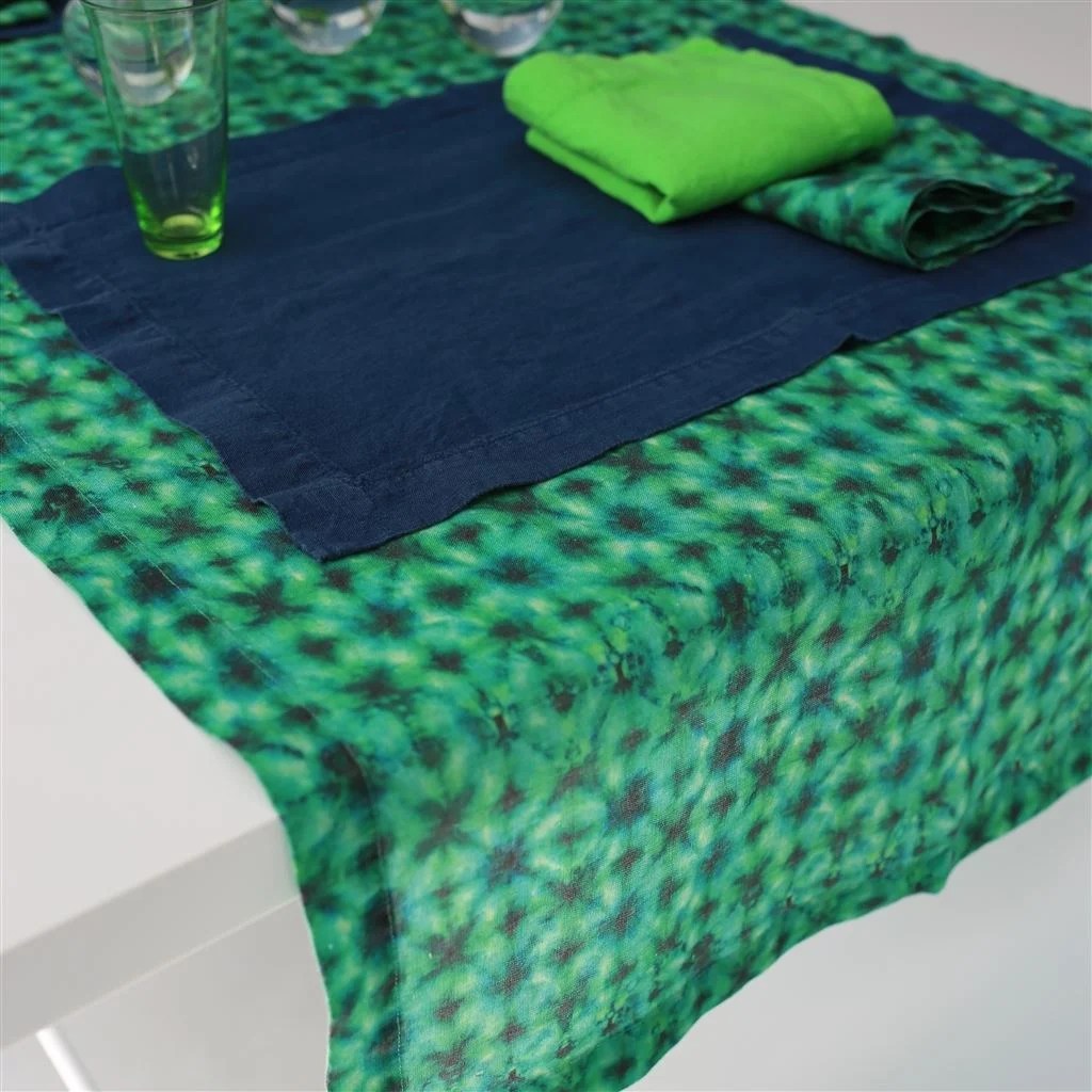 Shibori Emerald Linen Runner, Placemats & Napkins Designers Guild