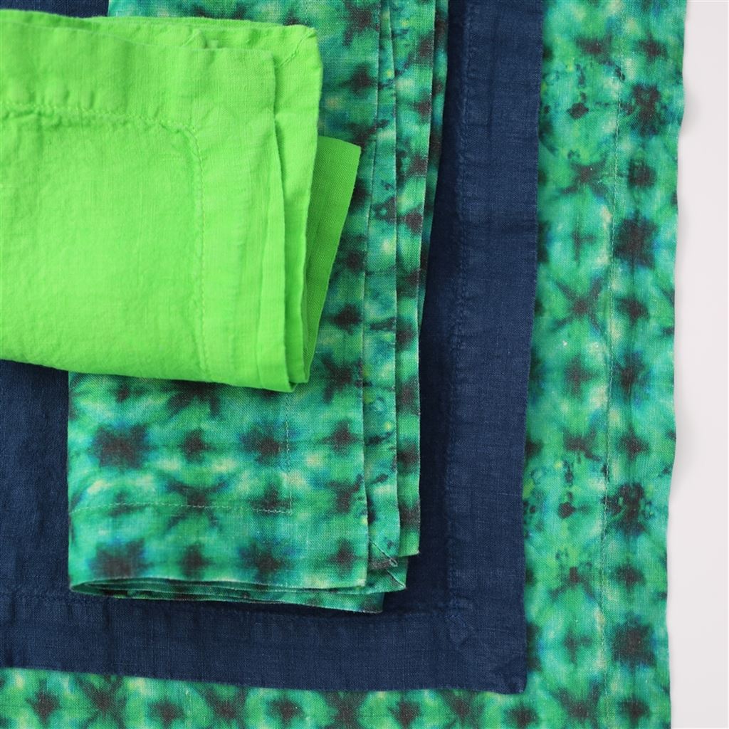 Shibori Emerald Linen Runner, Placemats & Napkins Designers Guild