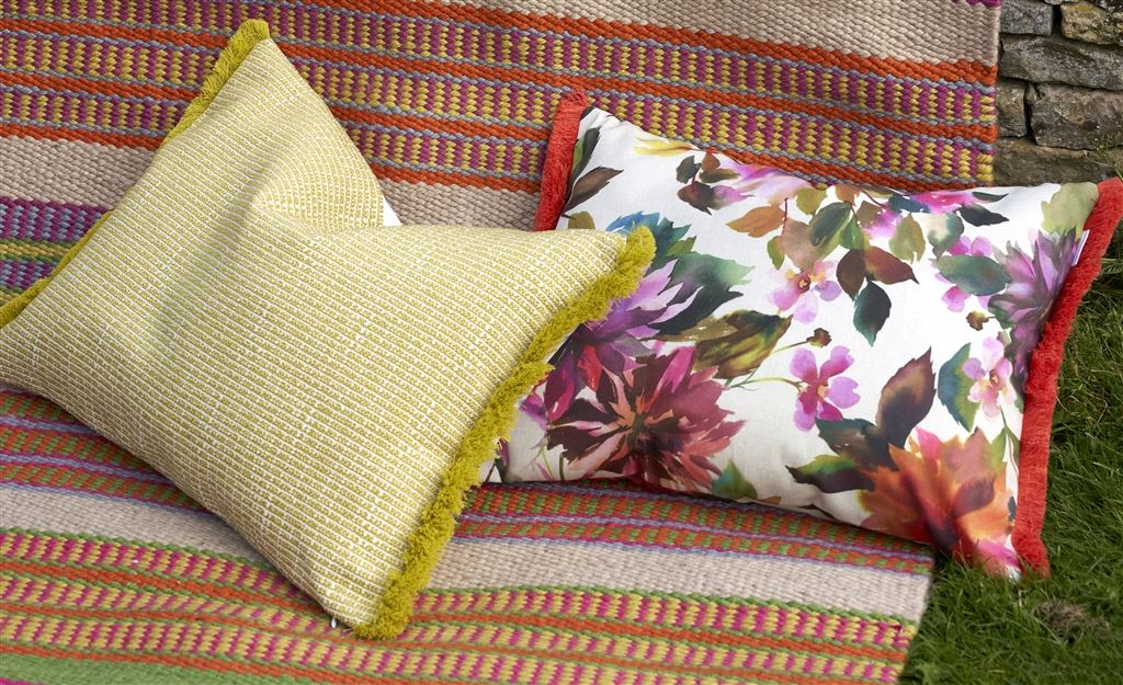 DECORATIVE PILLOWS