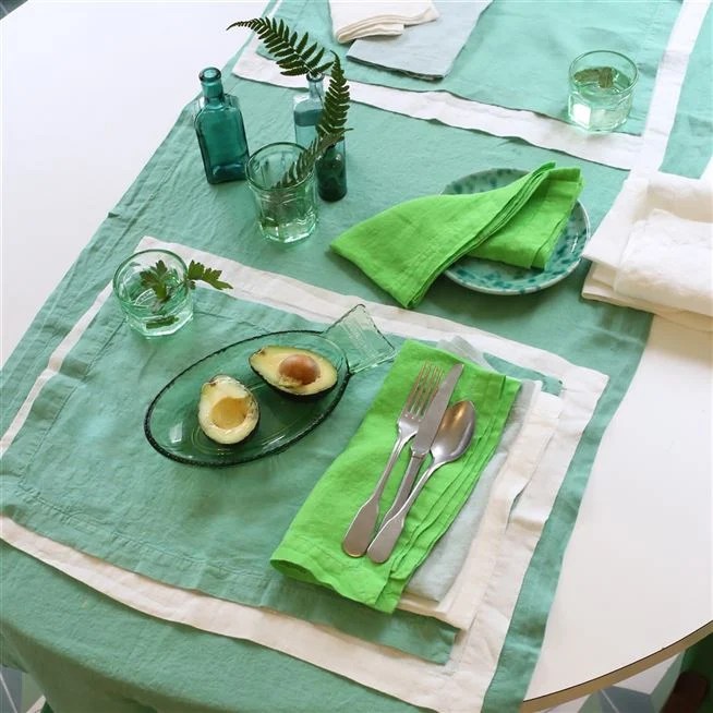 Lario Grass Runner, Placemats & Napkins Designers Guild