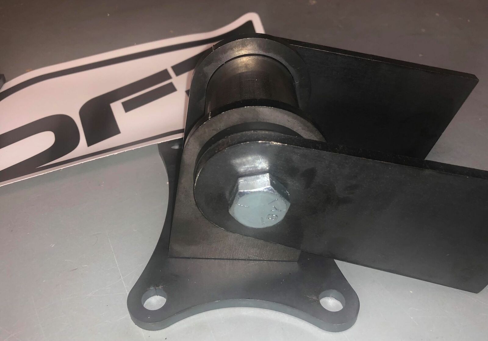LS motor mount