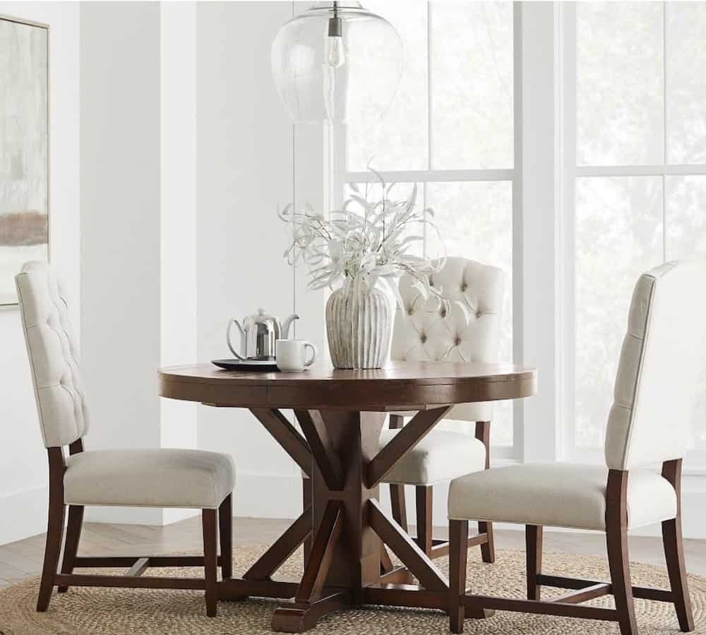 Choose the Perfect Light Fixture For Above Your Round Table Design