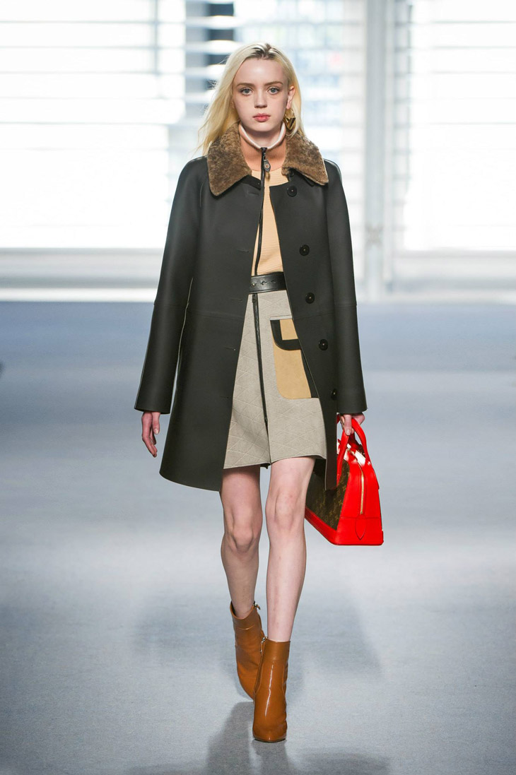 First Louis Vuitton Collection by Nicolas Ghesquière
