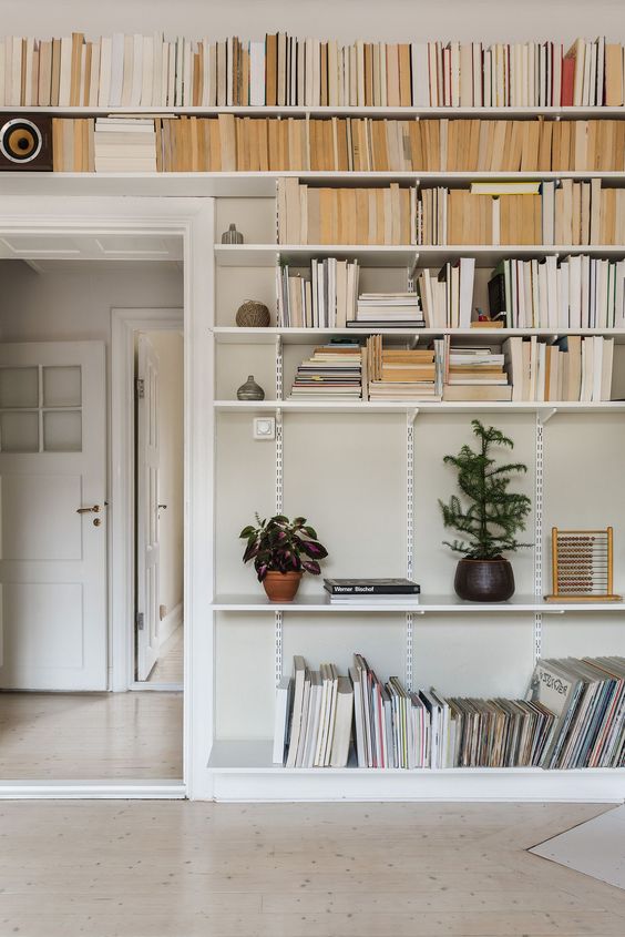 BuiltIn Bookcase Around Door Ideas
