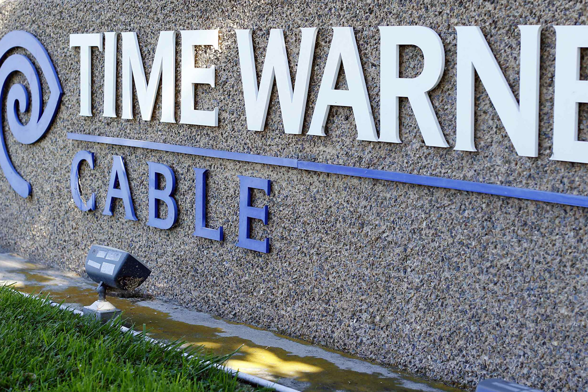 Time Warner Cable and Los Angeles Settle Franchise Fee Lawsuit