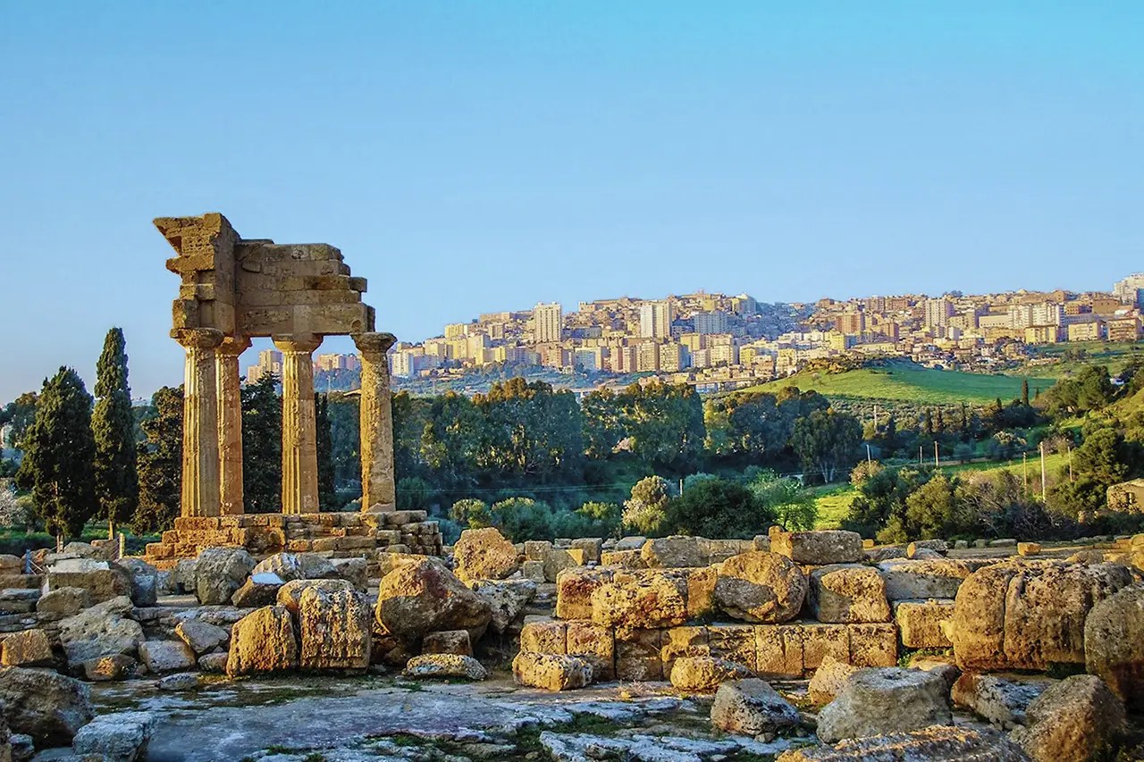 Bezoek de tempelvallei van de stad Agrigento
