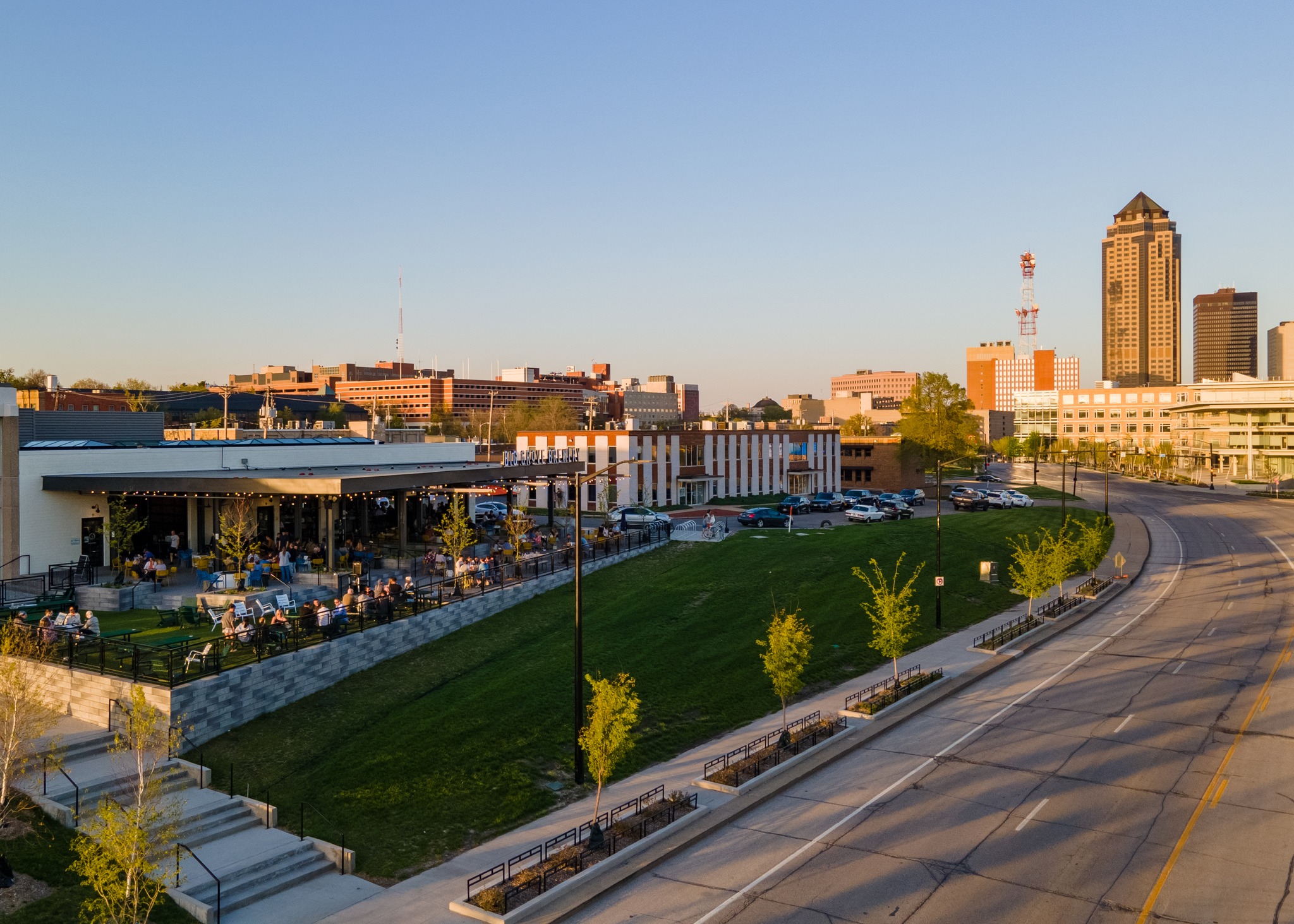 Guide to Our Favorite Patios in Des Moines Des Moines Girl