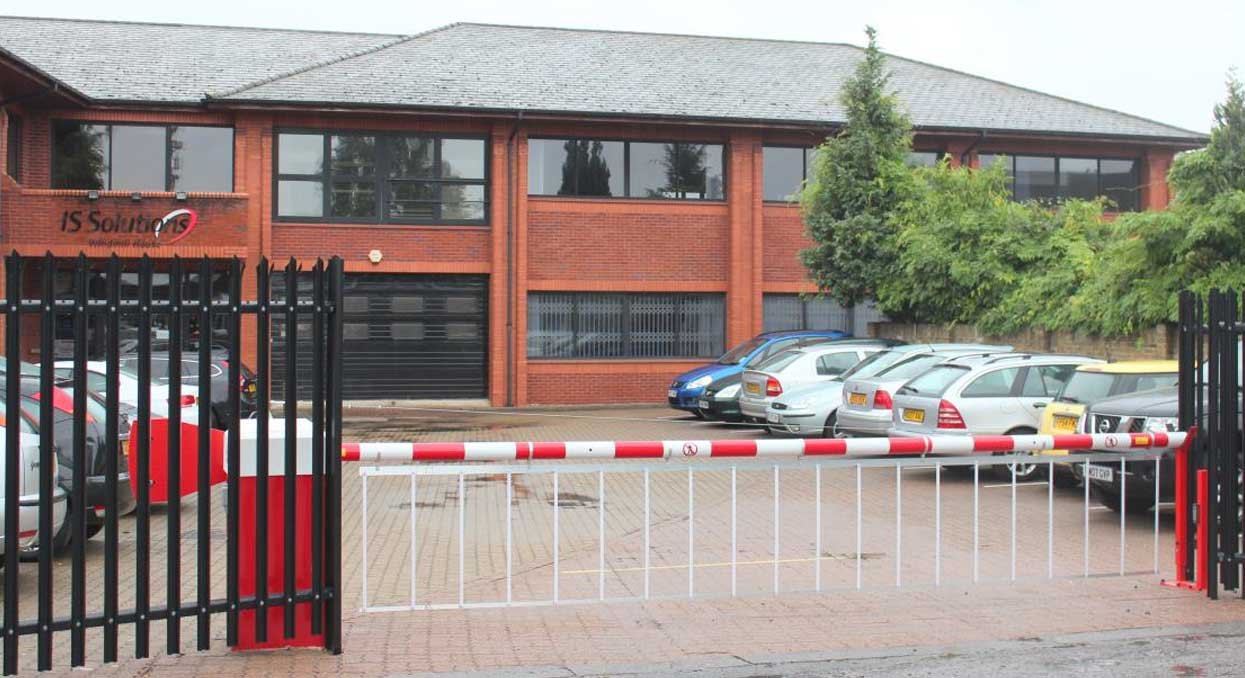 Unit 2 Windmill House, Sunbury on Thames De Souza Commercial Property