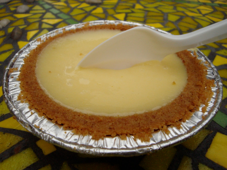 Steve’s AUTHENTIC Key Lime Pies Treats “On the