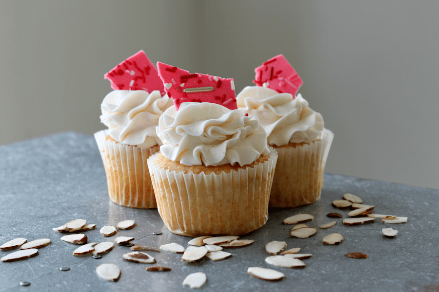 Seasonal Desserts & Drinks Desserts Etc.