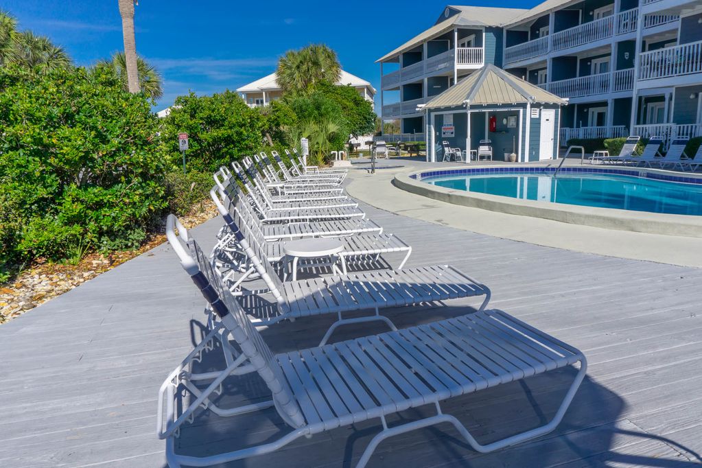 Summer Breeze Vacation Rentals