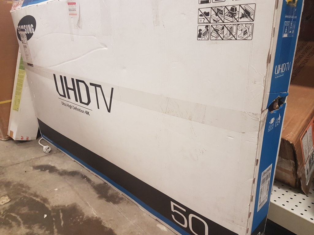 LOT TV GRADE C centrale destock Destockage Grossiste