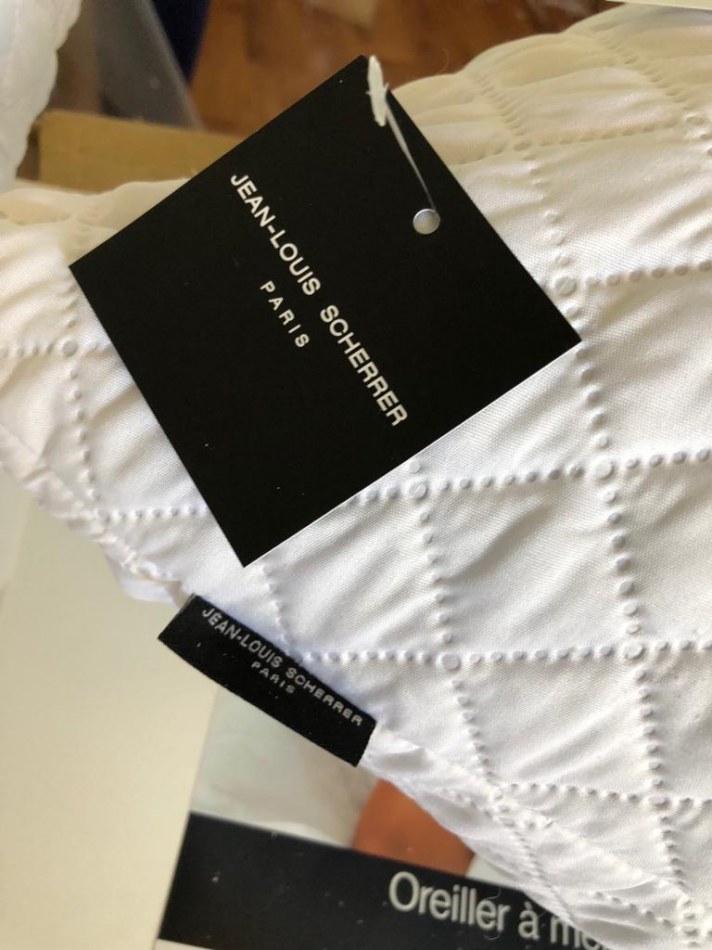 Collection d'oreillers JeanLouis Scherrer Destockage Grossiste
