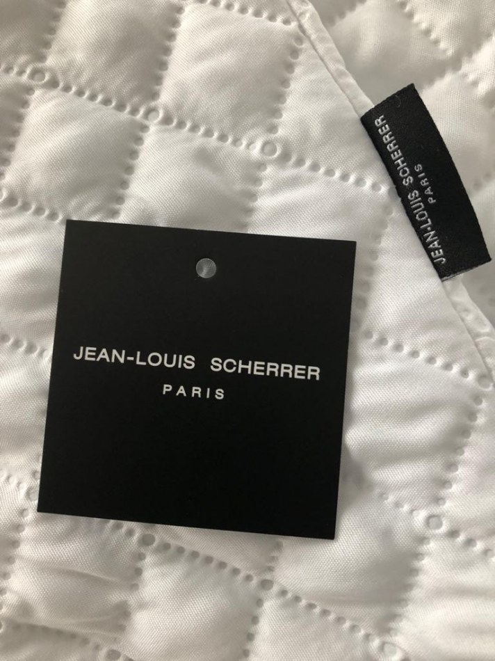 Oreiller JeanLouis Scherrer destock lots Destockage Grossiste