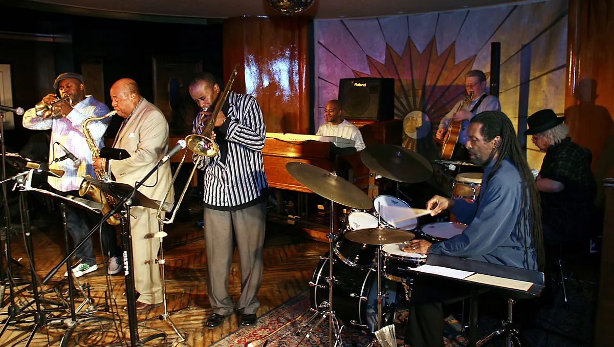 Best Bars in Downtown Detroit Detroit Clubs and Nightlife