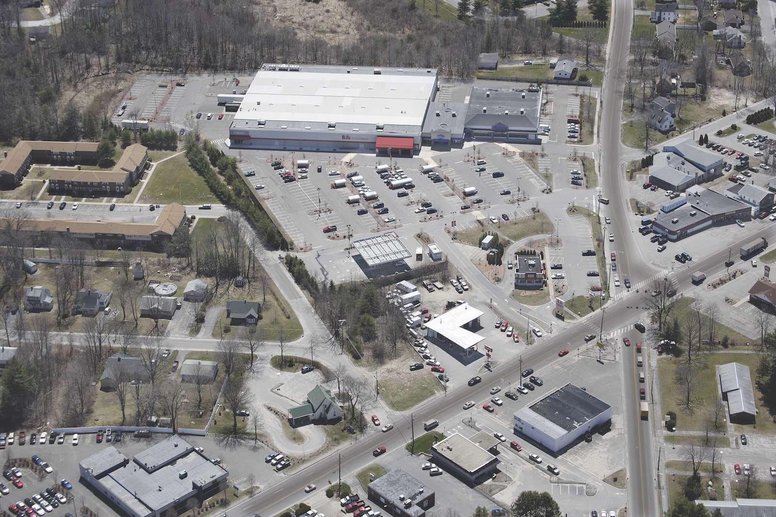 BJ’s Plaza Developers Realty Corporation