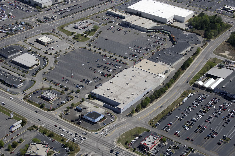 Cross Pointe Centre Fayetteville Developers Realty Corporation