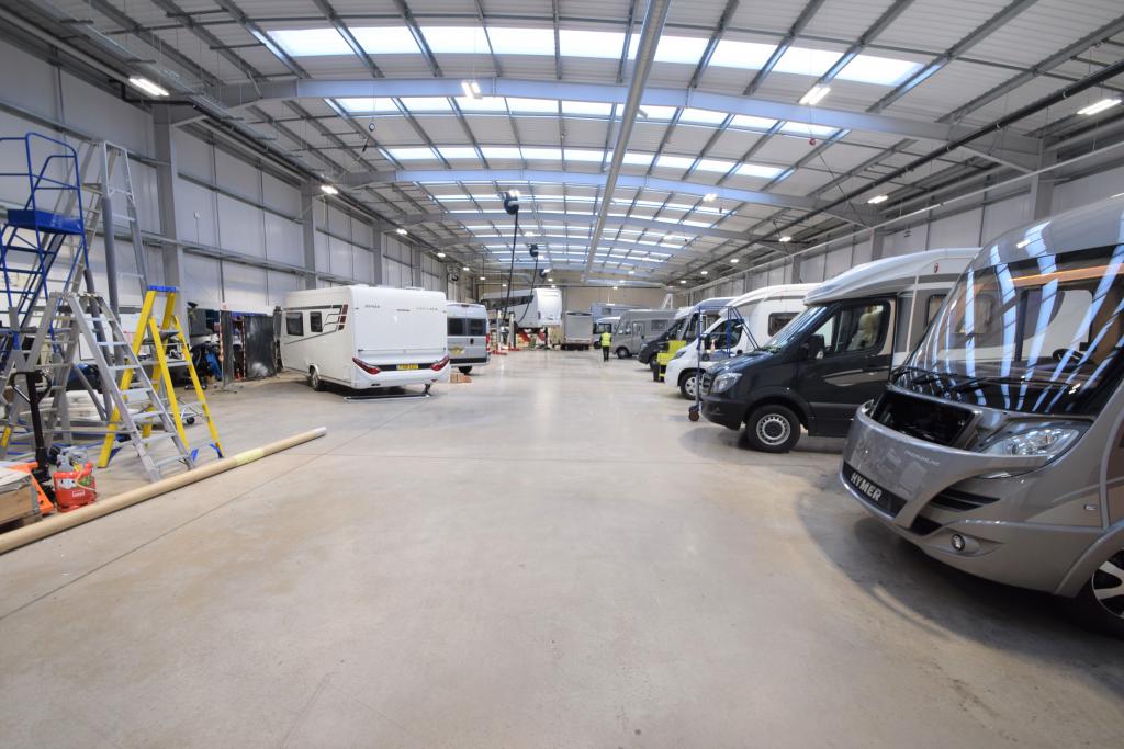 Travelworld, Junction 14 M6, Stafford DPS Architects