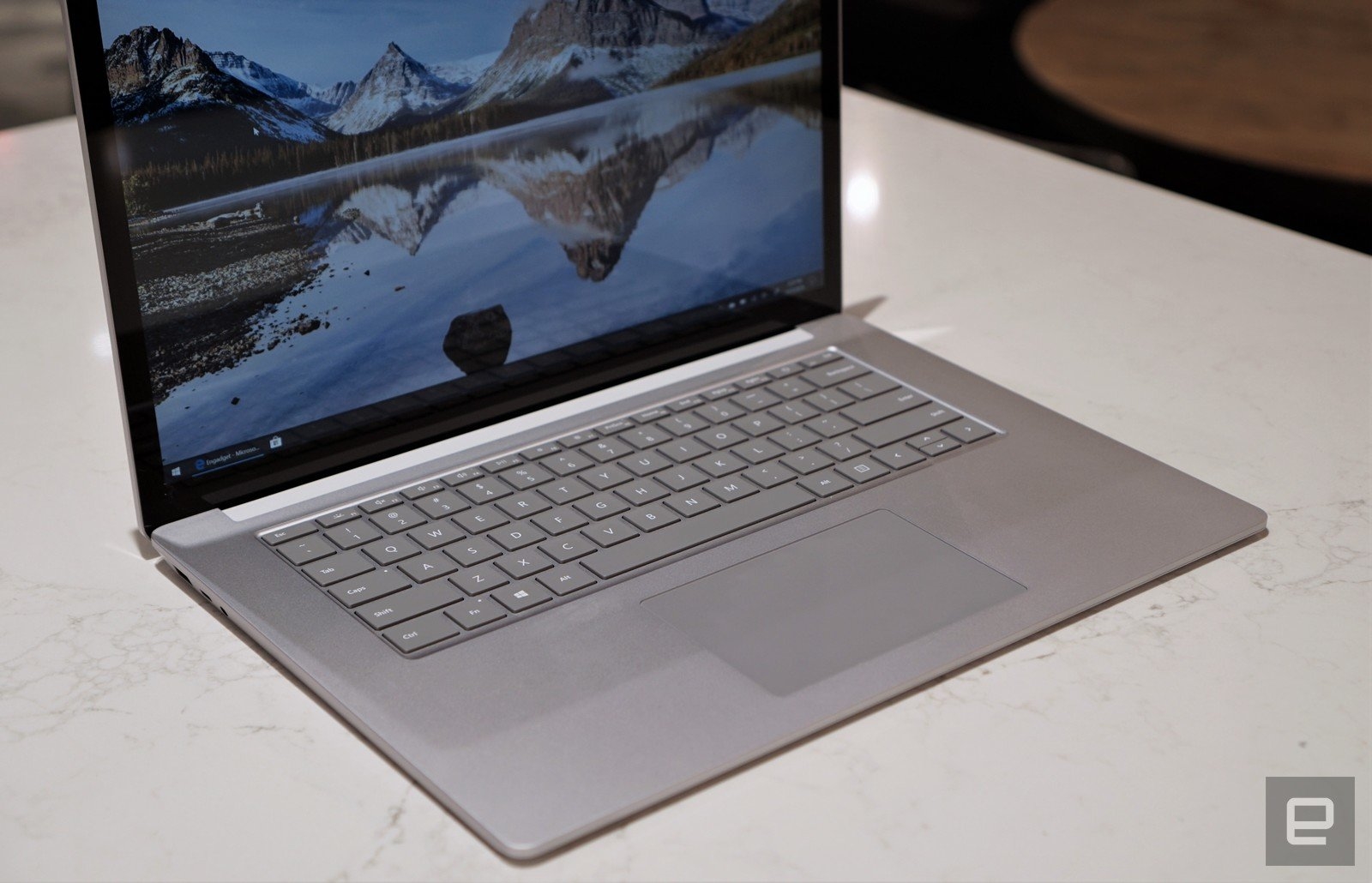 Surface Laptop 3 review (15inch) Bigger, but not always