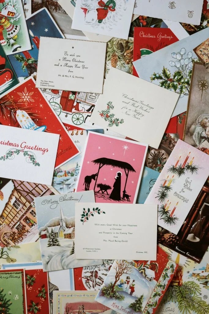 What Is Hallmark Ecard DeviceMAG