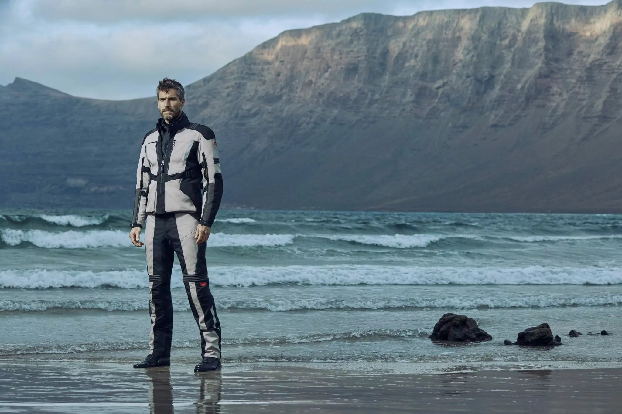 What to wear when riding a motorcycle Motorbike Clothing