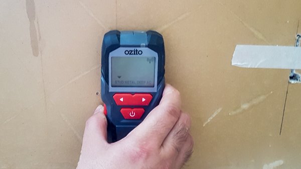 Ozito Stud Detector SDR050 Review