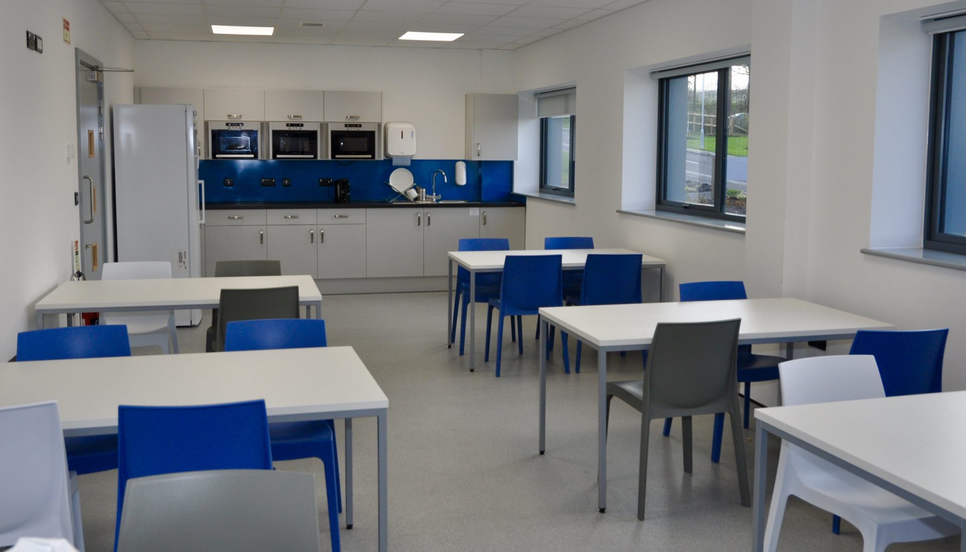 Forthglade Pet Foods Ltd, New Factory Devon Contractors