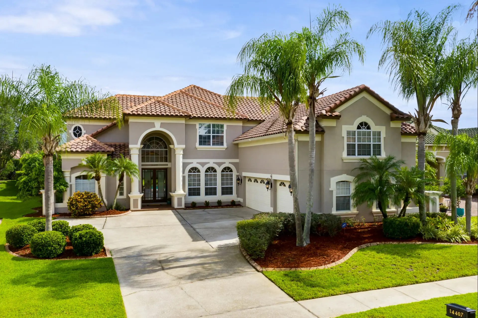 14407 Dover Forest Drive, Orlando, FL 32828 DeVore Design Real