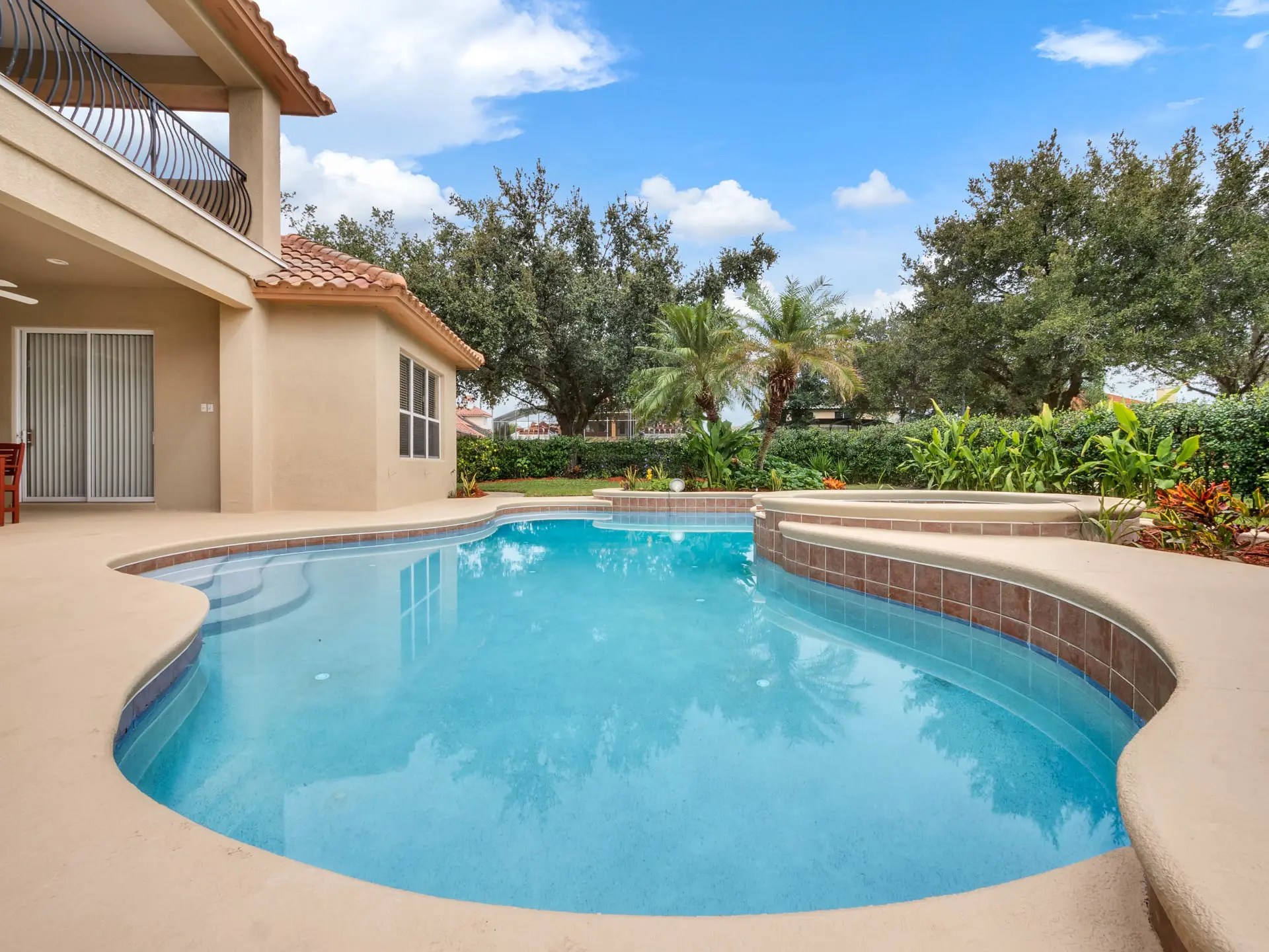 2301 Buckingham Run Court, Orlando, FL 32828 DeVore Design Real