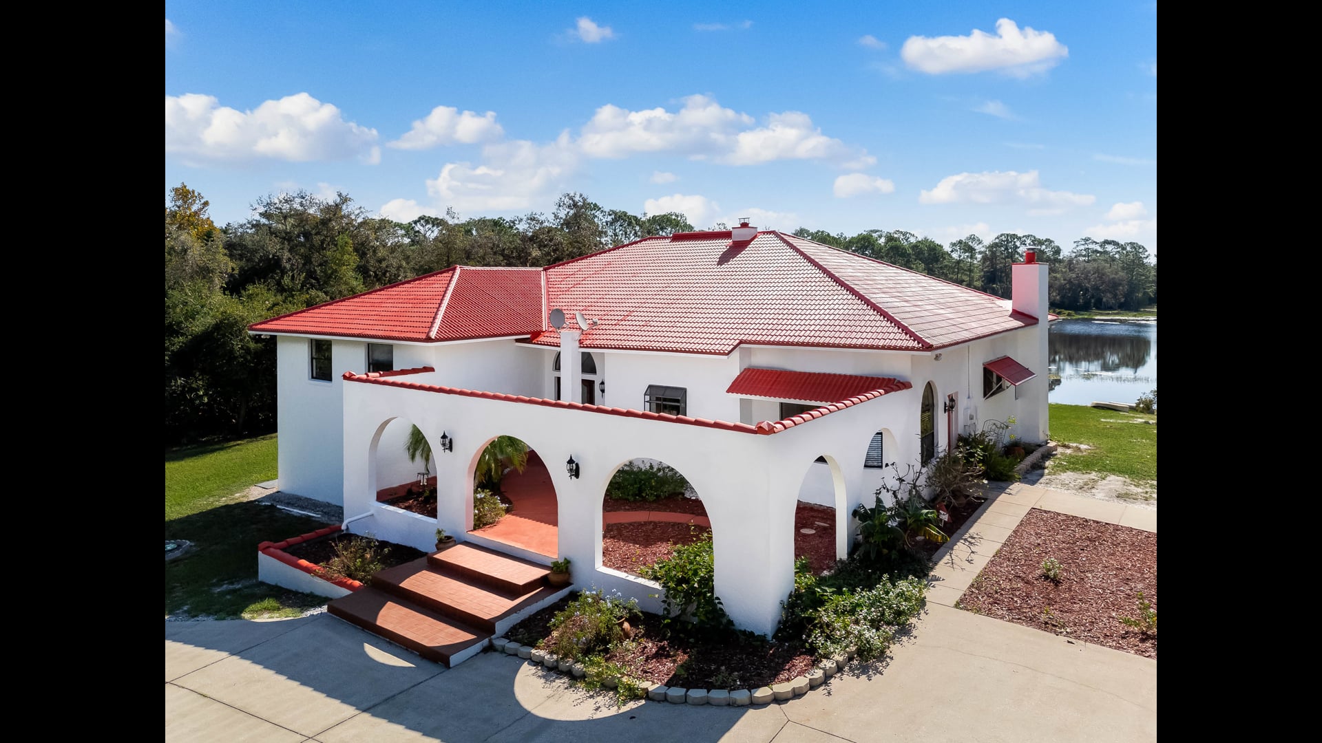 835 Gator Lane, Deltona, FL 32738 DeVore Design Real Estate