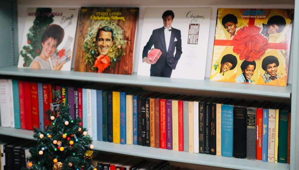 HowtoDisplayVinylAlbumCovers Devoted to Vinyl