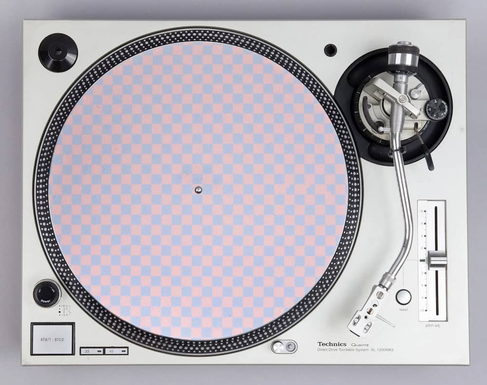 Best Turntable Mats for Better Sound and Less Static