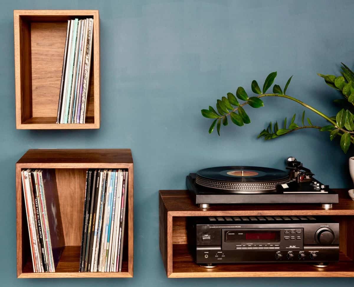 Record Player Shelf at Christopher Gagne blog