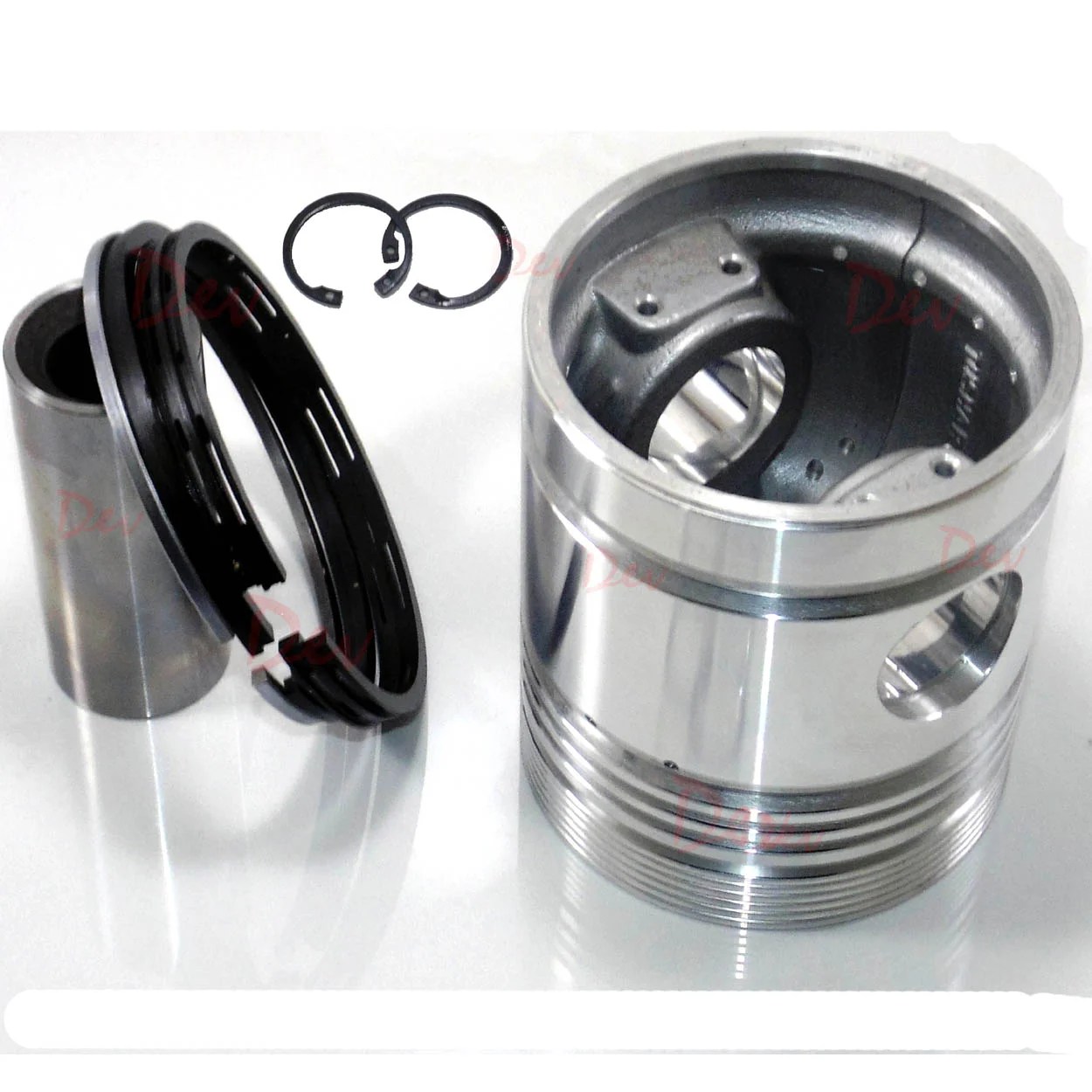 LISTER SR PISTON Assembly P/N 57010940 Dev Precision Engineers