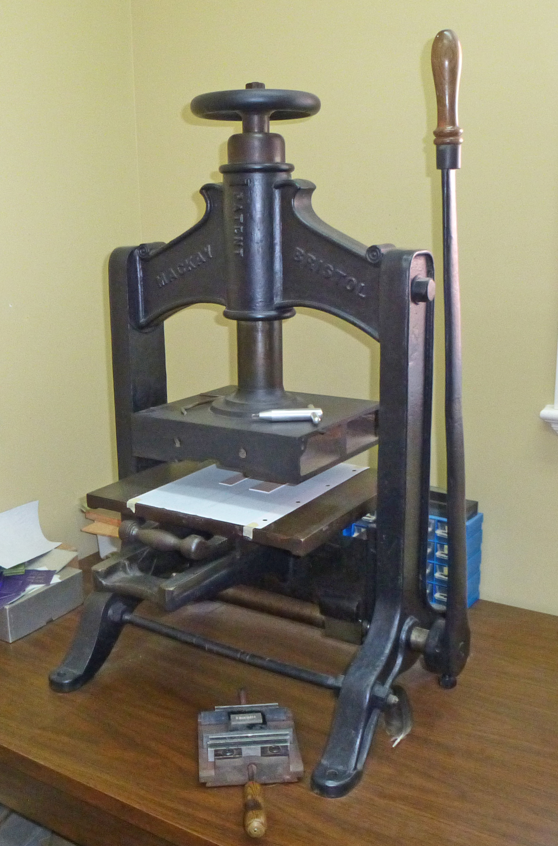 Blocking Press (aka stamping press) De Walden Press